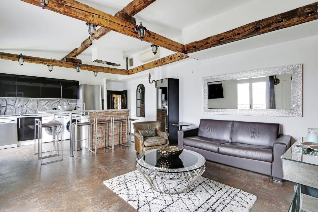 Pick A Flat'S Apartments In Le Marais - Rue Saint Merri パリ エクステリア 写真