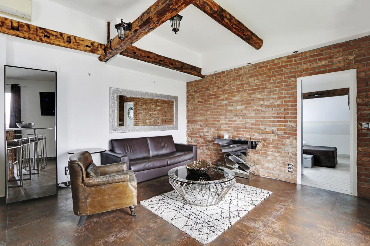 Pick A Flat'S Apartments In Le Marais - Rue Saint Merri パリ エクステリア 写真