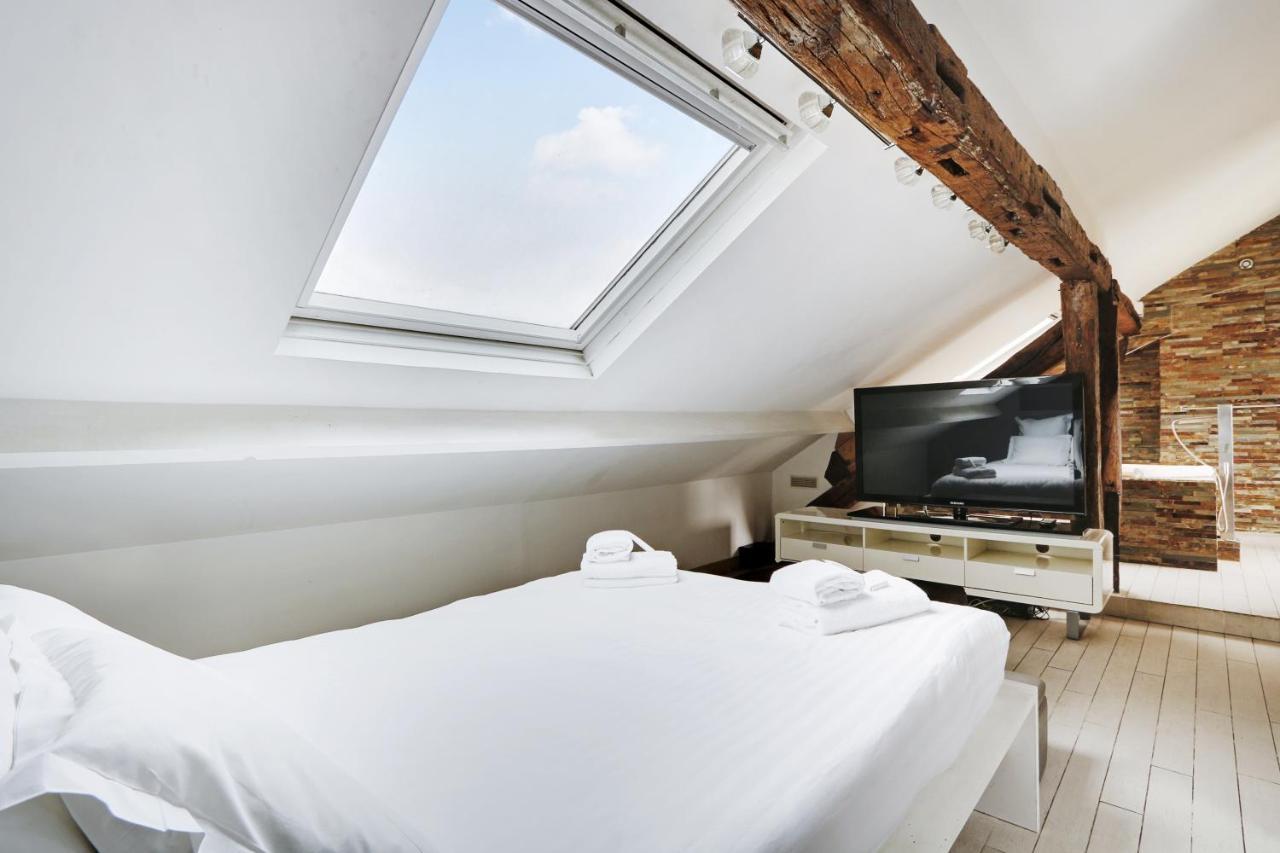 Pick A Flat'S Apartments In Le Marais - Rue Saint Merri パリ エクステリア 写真