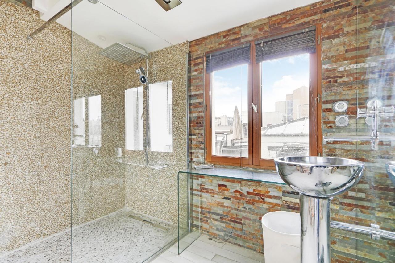 Pick A Flat'S Apartments In Le Marais - Rue Saint Merri パリ エクステリア 写真