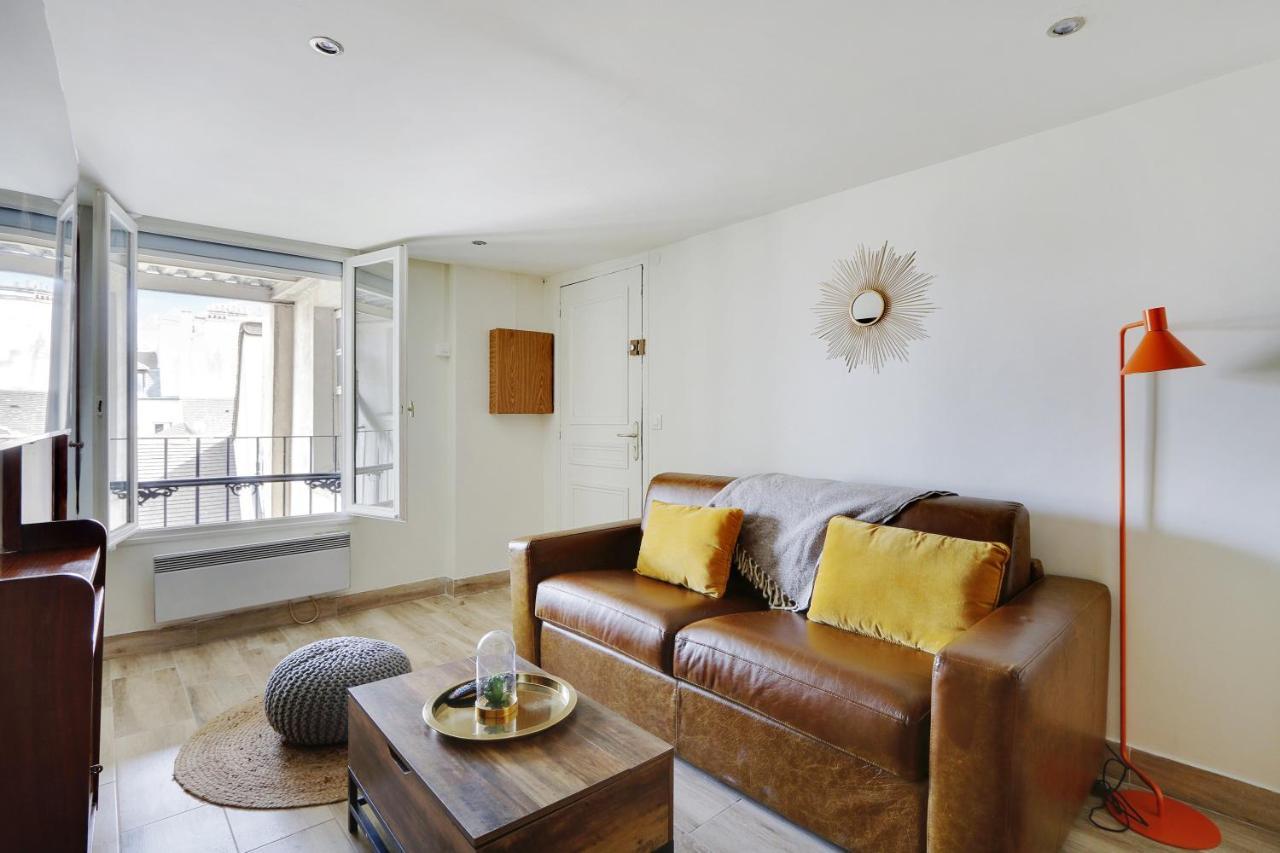 Pick A Flat'S Apartments In Le Marais - Rue Saint Merri パリ エクステリア 写真
